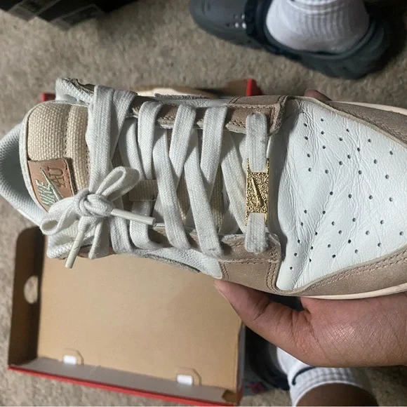 Nike Men's Tan and White Sneakers - Picture 3 of 5